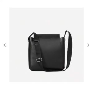 Everlane the Form Bag